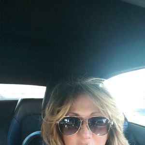 Meet your Posher, Cora